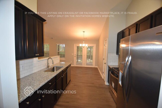 Photo - 3932 Edgeview Dr