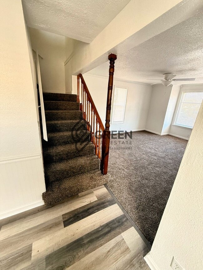 Photo - 3 Bedroom 2 Baths Home with Garage for rent in Kankakee