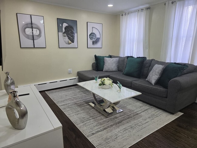 Photo - 108 Linden Ave Unit SI ID1541031P