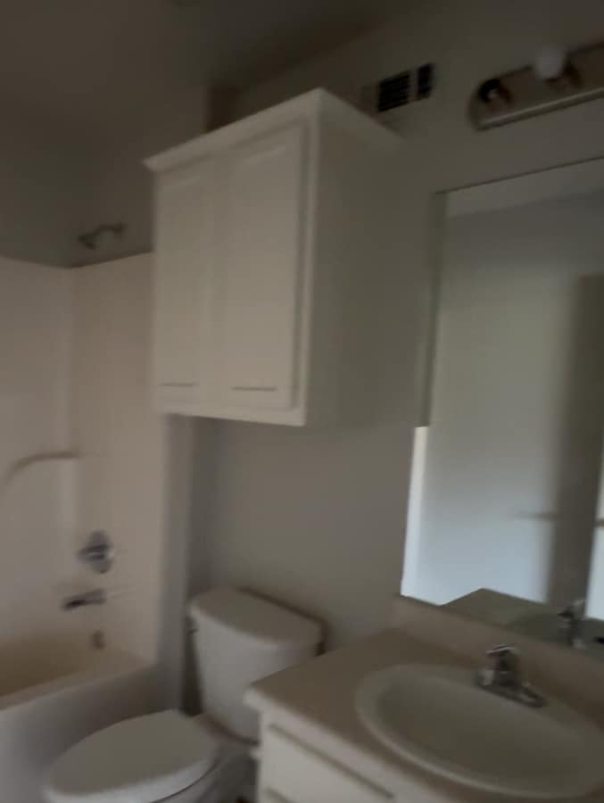 Photo - 955 A Unit 1