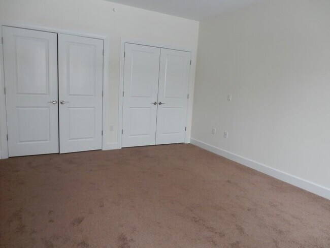 Photo - 112 39th St Unidad #1