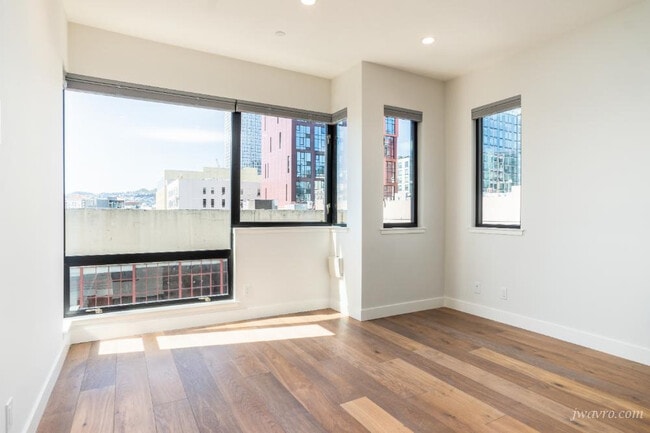 Photo - 25 Grace St Unit 302