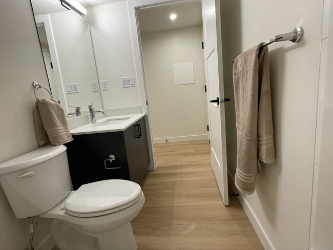 Photo - 8615-8108 108 St NW Unit 412