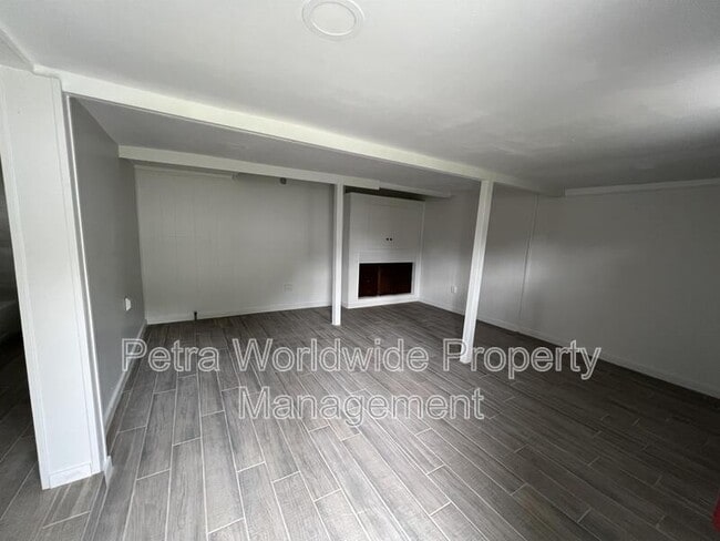Photo - 611 E Plymouth Ave Unit 2