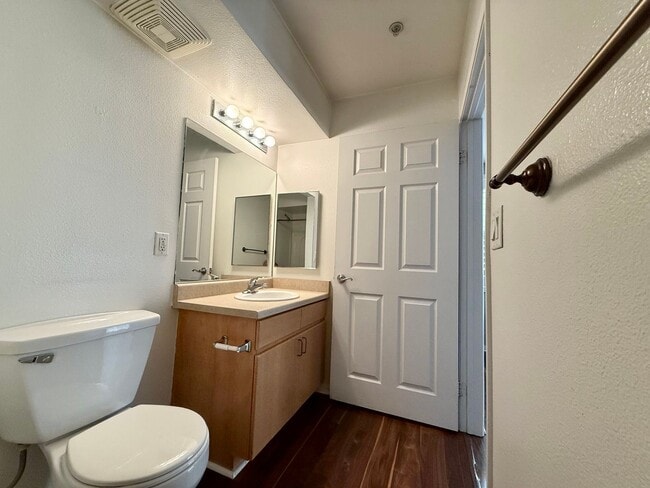 Photo - Spacious Studio Living in the Heart of Little Italy