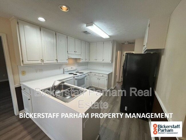 Photo - 7991 Big Creek Ct