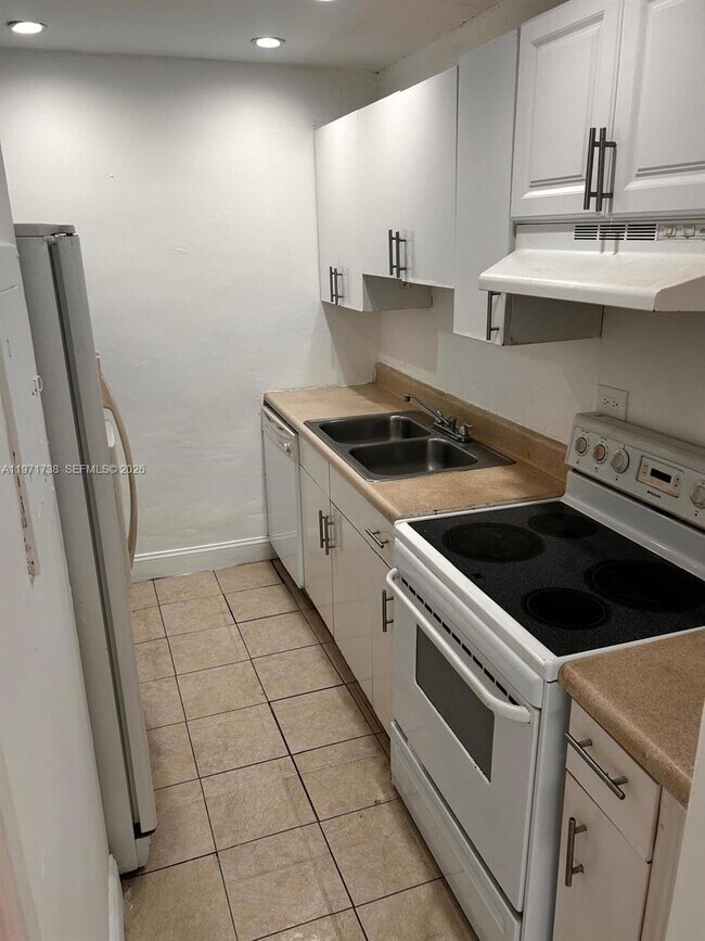 Photo - 7545 E Treasure Dr Unidad 1A