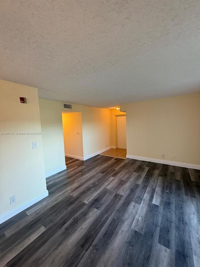Photo - 7650 Westwood Dr Unit 509