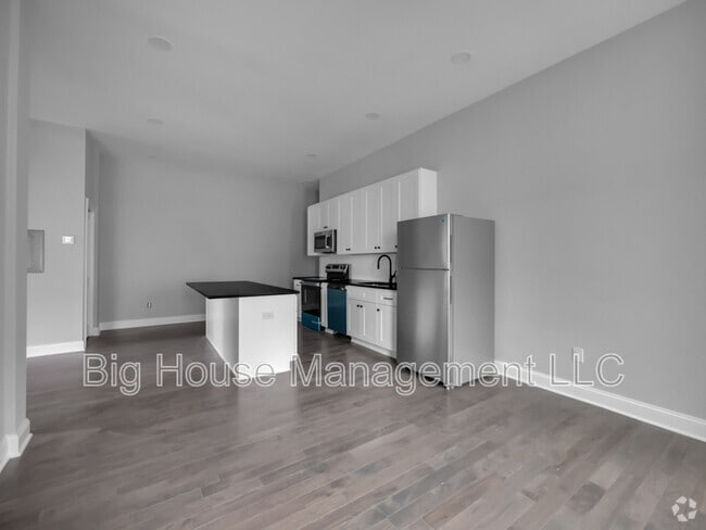 Building Photo - 707 Druid Park Lake Dr Rental