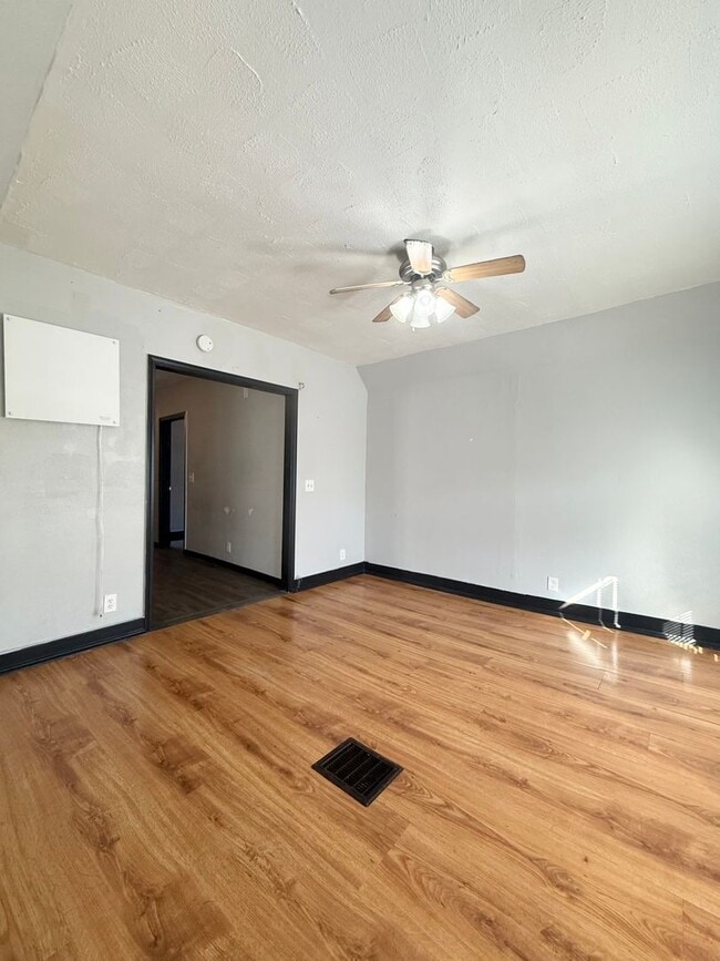 Photo - 1336 S 30th Ave Unit 3