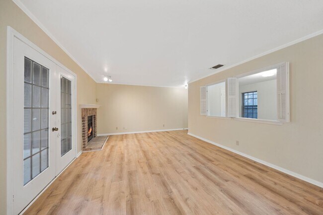 Photo - 2 Bedroom/2 bath Whispering Oaks Subdivision