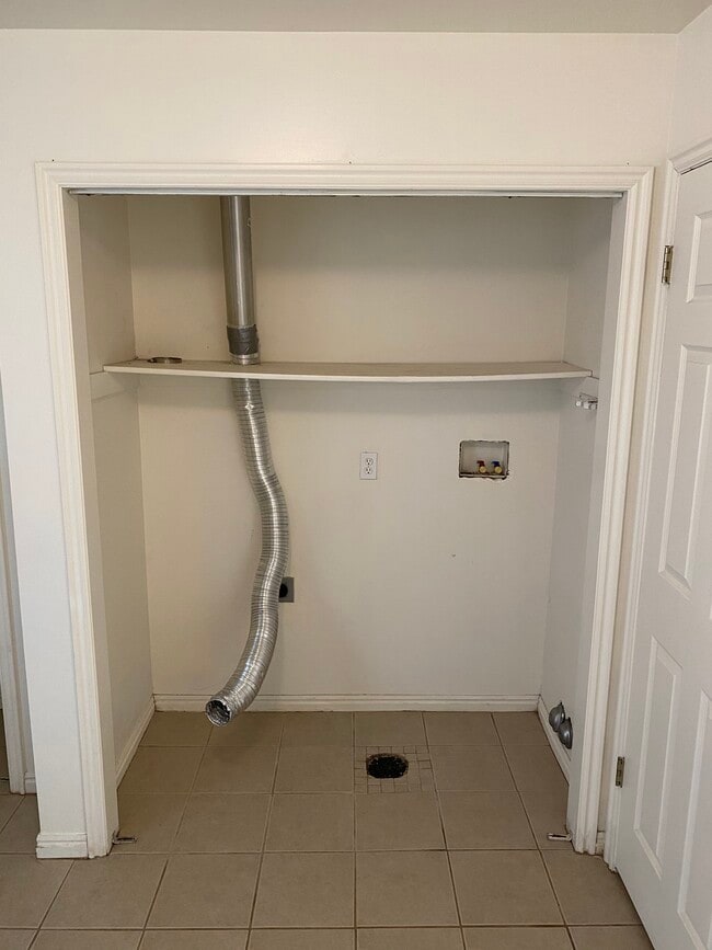 Photo - Kaysville #2 Unidad 680