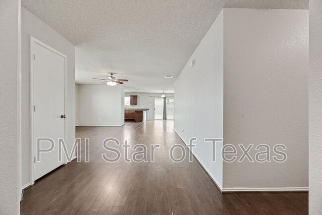 Photo - 2061 Bliss Rd