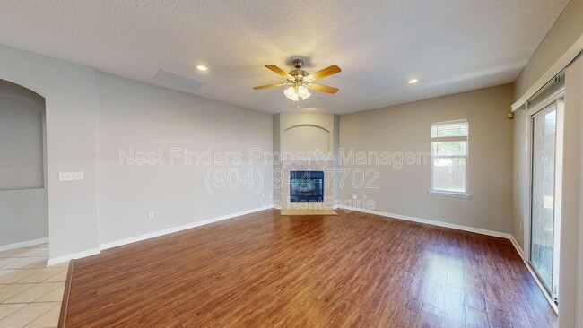Photo - 14664 Falling Waters Dr