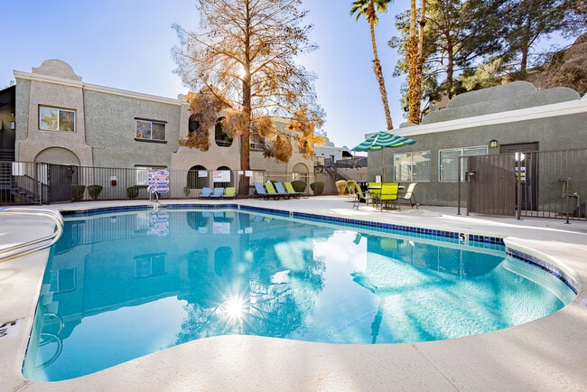 Building Photo - Sequoia Meadows Rental