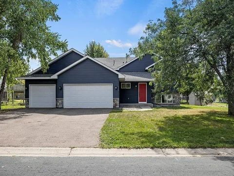 Photo - Charming 4-Bedroom Home in Waconia with Spacious 2,140 Sq Ft Living Space!
