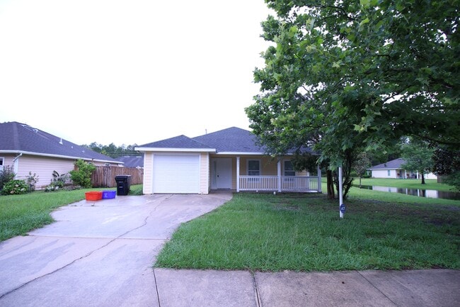 Photo - 4580 NE 16th Ter House