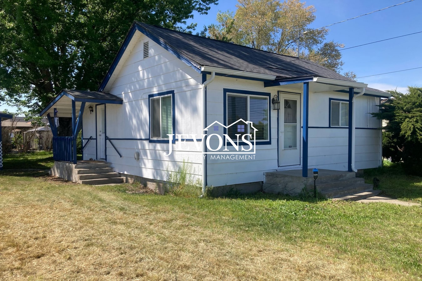 A charming and well-located single-family home in Yakima! - A charming and well-located single-family home in Yakima!