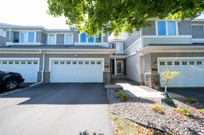 Building Photo - 15843 Porchlight Ln