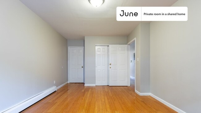 Photo - Room in Shared 4 bed/2 bath home Unit D