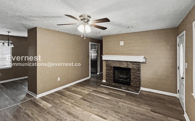 Photo - 4756 Hand Ln