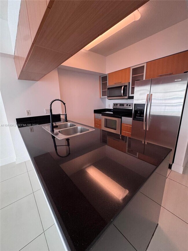 Photo - 1750 N Bayshore Dr Unit 3309