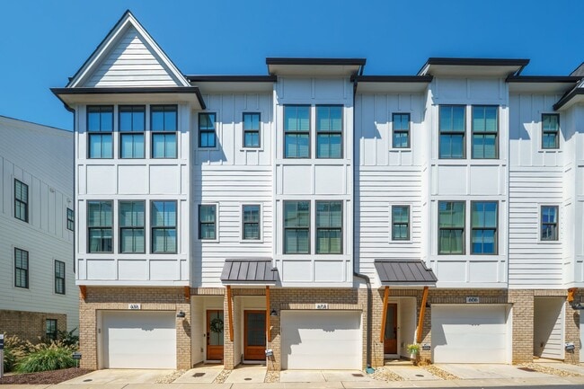 Building Photo - 608 Old Dominion Dr