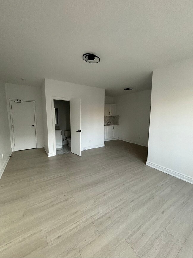 Photo - 334 Donlands Ave