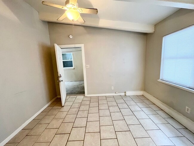 Photo - 2222 Zabel Dr Unit C