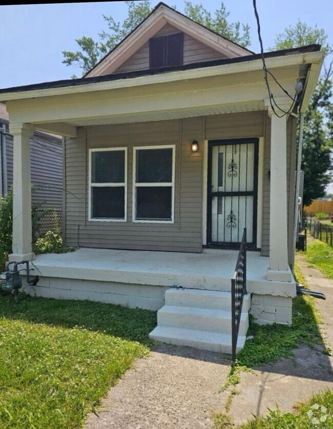 Building Photo - Updated 3BR house in West Louisville-Secti...