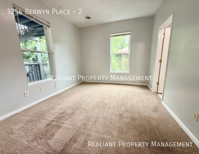 Photo - 3254 Berwyn Pl Unit 2