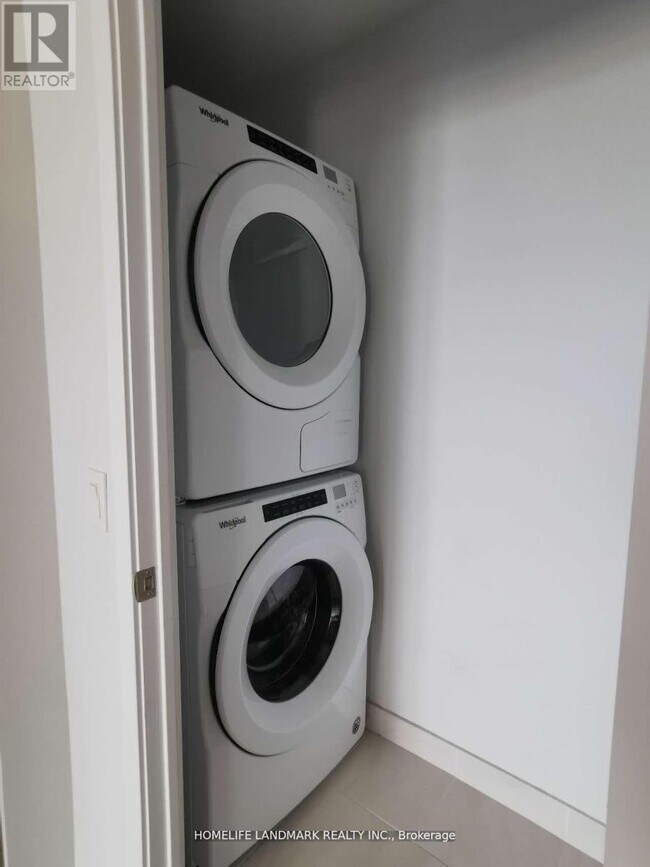 Photo - 4055 Parkside Village Dr Unité 819