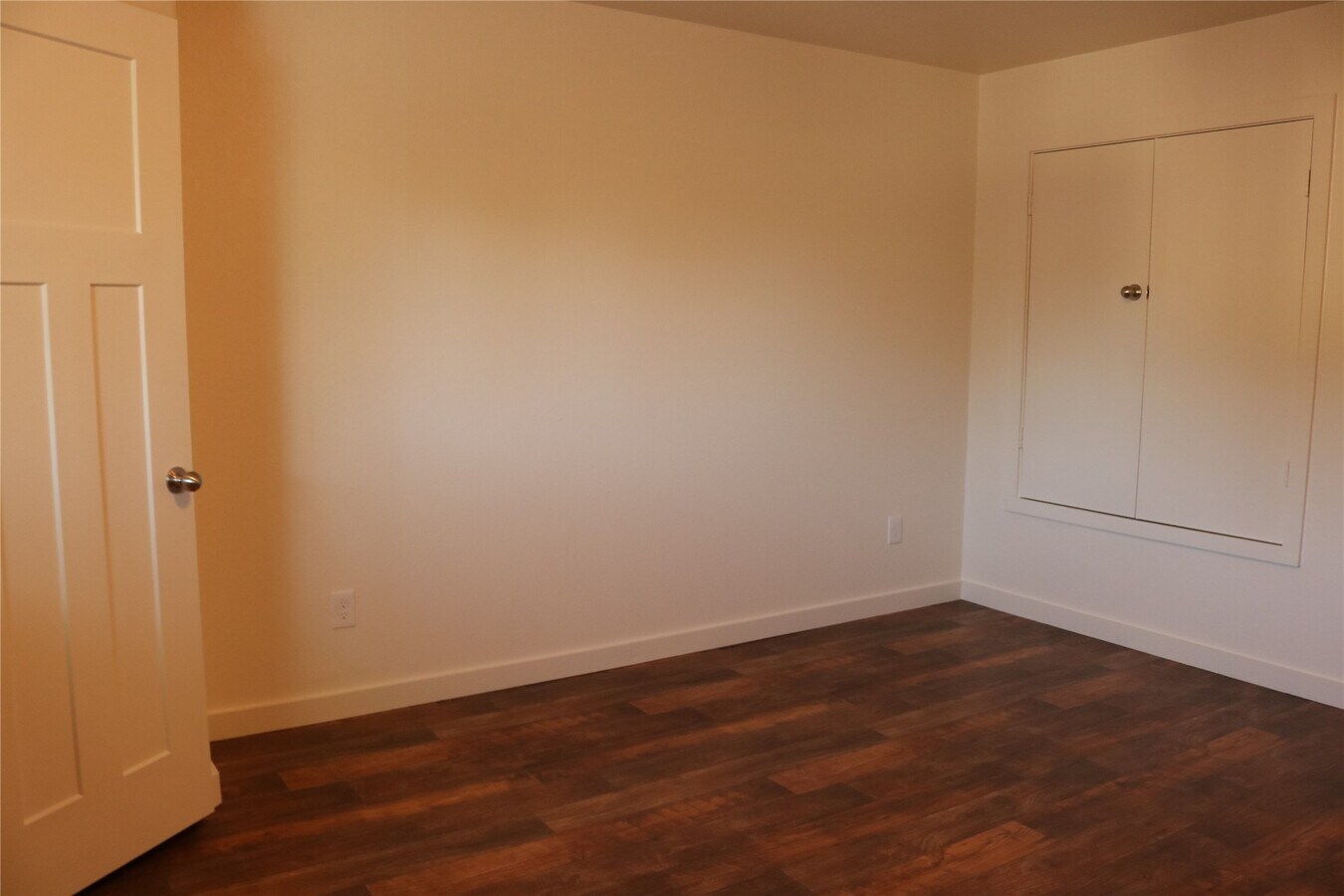 Photo - 10535 Mills Rd