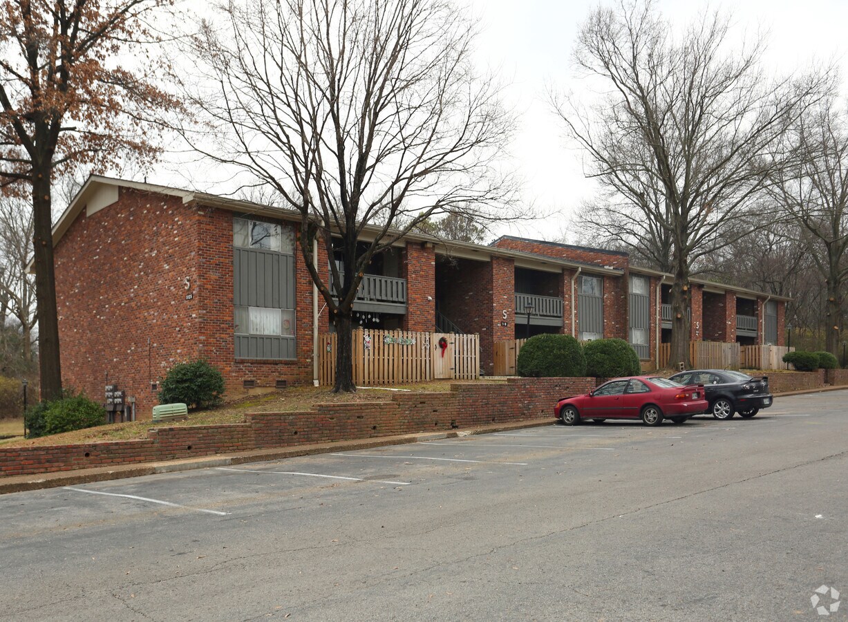 McMurray Manor Annex - McMurray Manor Annex Apartments