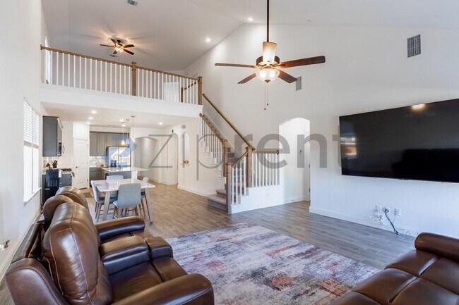 Photo - 113 Redonda Dr