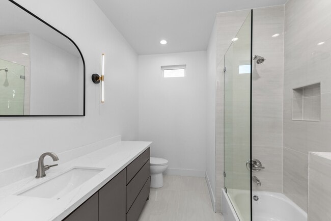 Photo - 2314 Barbee St