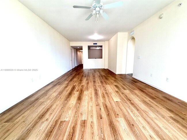 Photo - 3340 NE 190th St Unit 1002