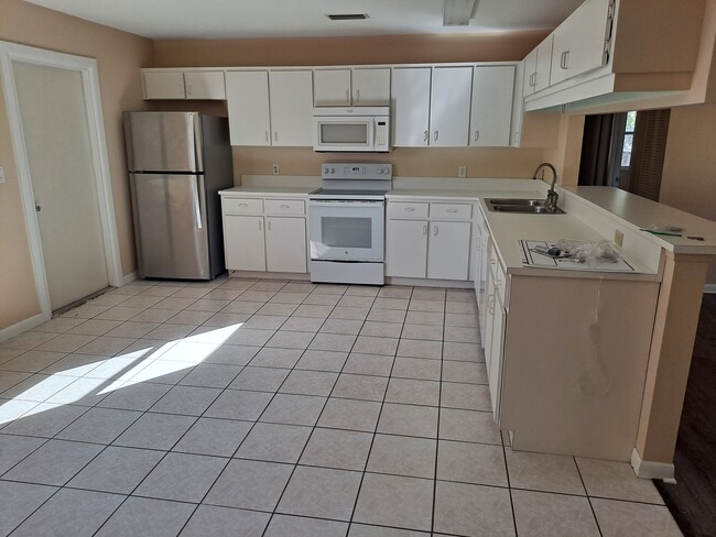 Photo - 206 Jackson Ave Unit 206