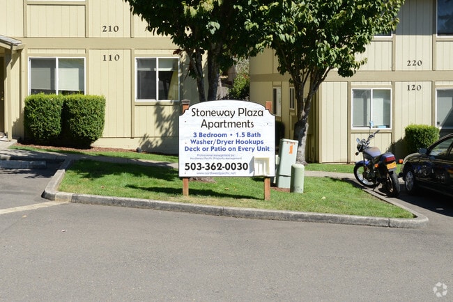 Photo - Stoneway Plaza Apartments