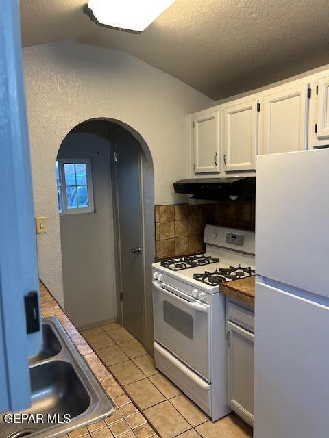 Photo - 10208 Niagara Falls Pl