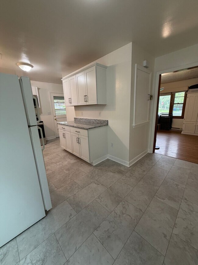 Photo - 3 Bedroom Home with Carport in Blacksburg
