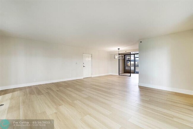 Photo - 7186 Promenade Dr Unit 101