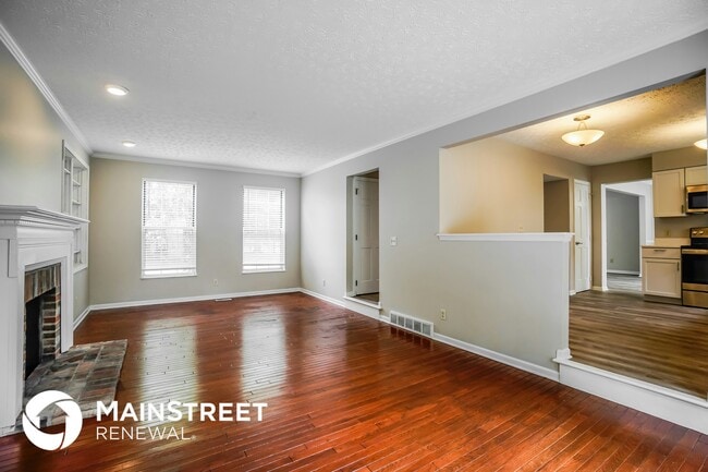Photo - 102 Olde Mound Ln