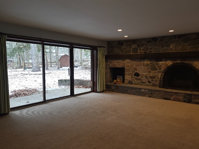 Photo - 197 Winchester Dr