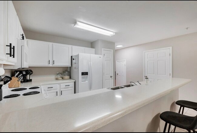 Photo - 17 Shell Ave SE Unit C1