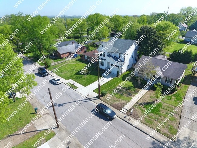Photo - 928 30th Ave N