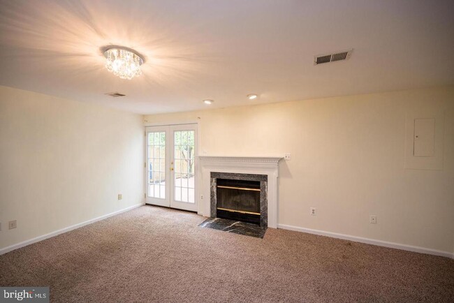 Photo - 44016 Aberdeen Terrace Townhome