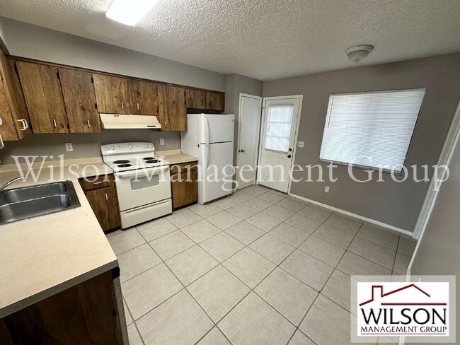 Photo - 1912 Wizard Ct