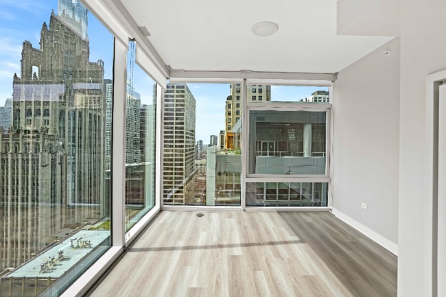 Building Photo - 10 Cityfront Plaza Dr Rental