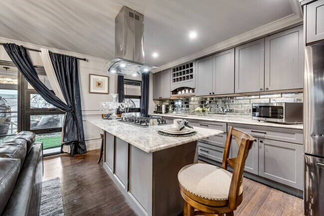 4803 Junius St Unidad SI ID1571764P